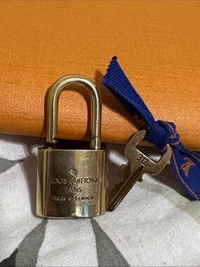 Louis Vuitton Gold Tone Padlock with Key #312**